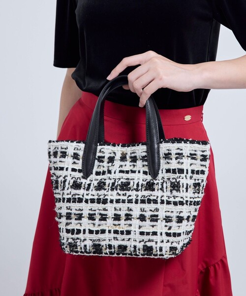 美品 トートバック TOCCA ショルダーバッグ ベージュ 軽い 2ＷＡＹ TOCCA（トッカ） ハンドバッグ SUGAR CUBE 2WAY BAG ショルダーバッグ
