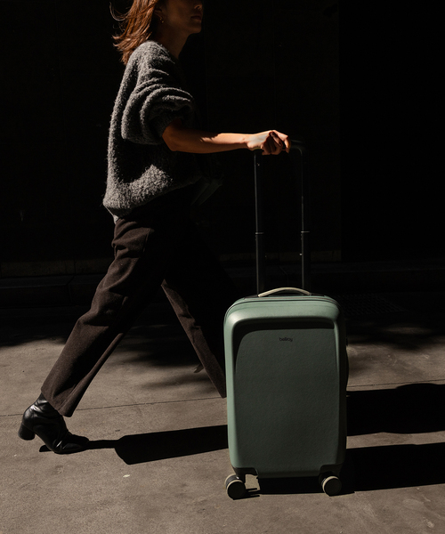 クラッチバッグ パーティーバッグ Bellroy ベルロイ Transit-Carry-on LTCA レディースの画像