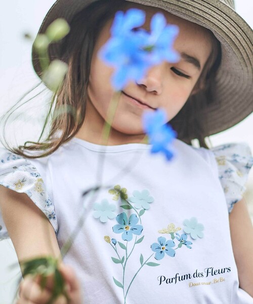 BeBe（ベベ） tシャツ 「お揃い」フラワープリントフリル袖Tシャツ