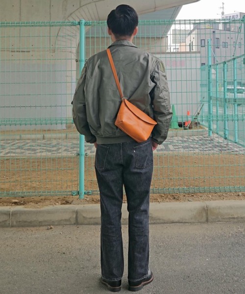 PORTER メッセンジャーバッグ　レザーショルダーバッグ　本革　ブラウン PORTER ブラウン レザー ショルダーバッグ - メルカリ