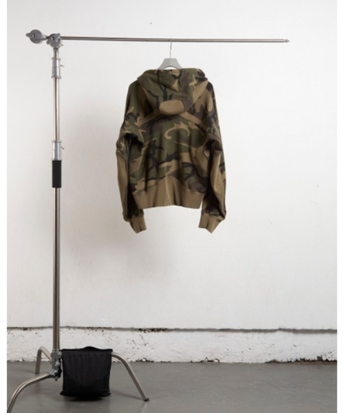 NVRFRGT（ネヴァーフォーゲット） パーカー PANELLED ZIP UP HOODIE