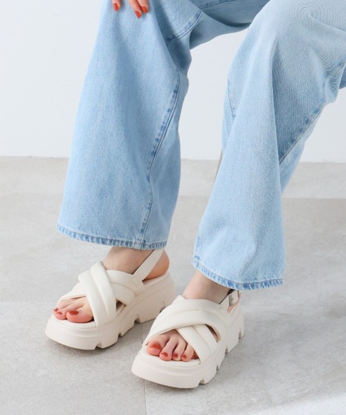 【新品】24㎝ エレンディーク クロスストラップパデットサンダル 厚底 VIVIAN（ヴィヴィアン） サンダル 厚底クロスパデッドストラップ