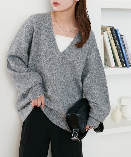 Discoat（ディスコート） ニット セーター 「ユニセックス」深V