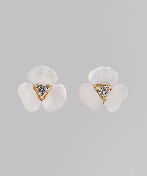 AkariＨ　アカリエイチ　joujou シェルフラワーピアス　ビジュー　新品 ANEMONE ピアス ビジュー×シェルフラワーピアス レディース
