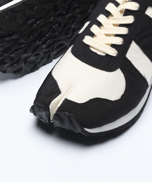 tabito スニーカー 「REBIRTH PROJECT × Tabi Trainer Airbag 足袋