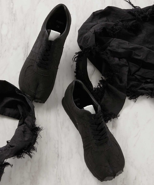 tabito スニーカー 「REBIRTH PROJECT × Tabi Trainer Airbag 足袋