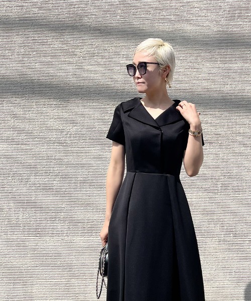 [JENNE] короткий рукав One-piece SMALL черный женский 