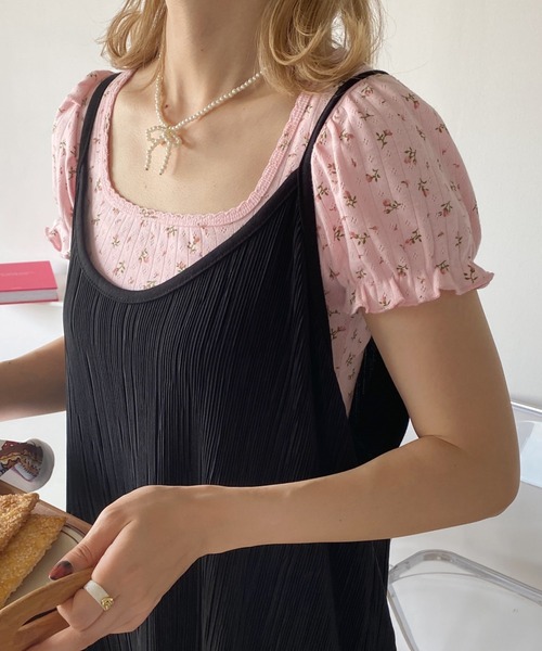 SOLLON.（ソルロン） tシャツ 半袖 小花柄パフスリーブTOPS レディース