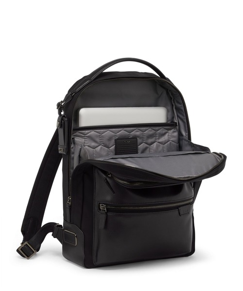 TUMI（トゥミ） デイバック リュック HARRISON 「ブラッドナー」バック