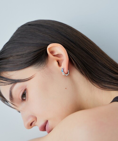 ete（エテ） イヤリング ビジュー ハグイヤリング レディース