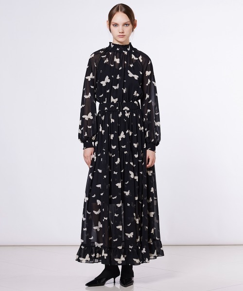 Sov. ソブ　バタフライVネックプリントワンピース　ダブスタ ◇ Sov. ソブ バタフライVネックプリントワンピース ダブスタ - メルカリ