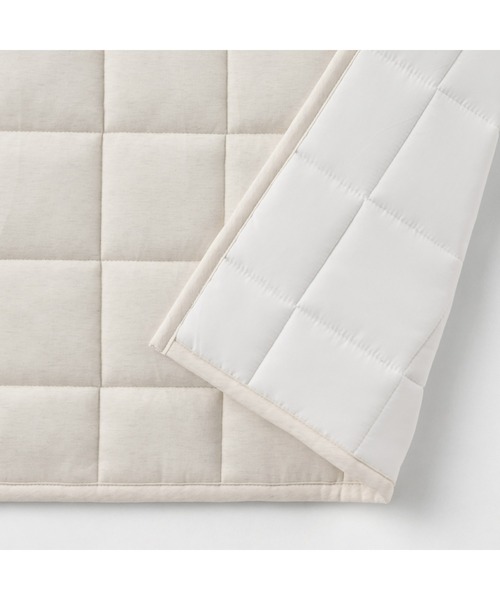 ラグ ラグマット ひんやり綿　キルティングラグ　１４０×１９５ｃｍ | 無印良品 | 03