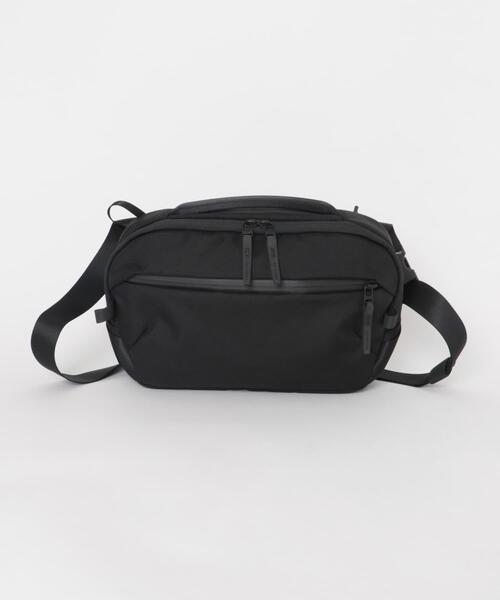 Aer（エアー） ショルダーバッグ AER DAY SLING 4 MAX メンズ