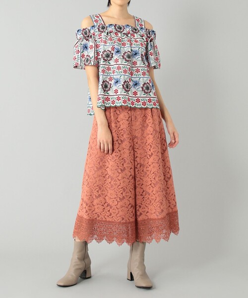 GRACE CONTINENTAL ブラウス シャツ オフショルダー刺繍トップ