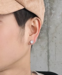 『ダガ―スタッド』 ピアス BIRD OF PARADISE ネイキッド スクエア ストーン スタッド