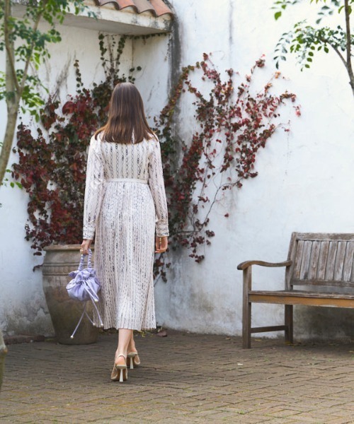 エラディエ　アイボリー プリーツ パーティードレス ERADIE ワンピース Bowtie pleated dress ボウタイプリーツ
