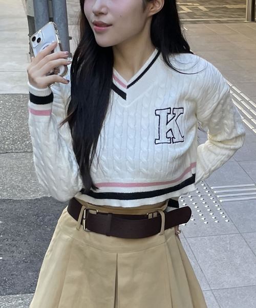 madrepadre ニット セーター クロップ丈Vネックラインニット 