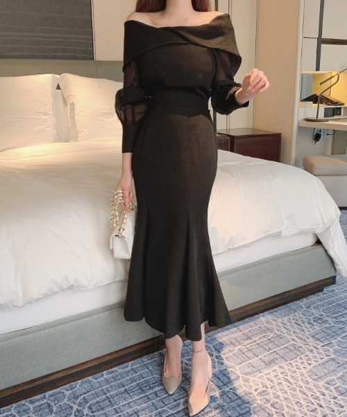 ☆BCBG MAXAZRIA オフショルダーカクテルワンピース☆黒 Amazon.co.jp: ワンピース ミニ M 黒 オフショルダー スリット