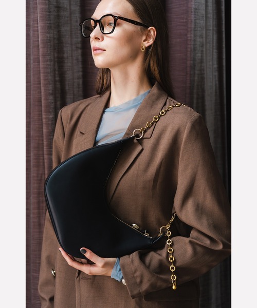 LA MARGE ショルダーバッグ バッグ 「本革」 ハーフムーン