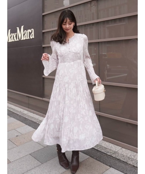 ワンピース Tiered Floral Pleated Dressの画像
