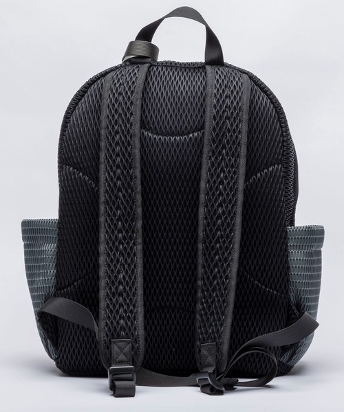 【美品】EDITA. エディータ 洗濯機で 洗える リュック ブラック A4 EDITA. デイバック リュック EDITA./エディータ 洗濯機で洗える