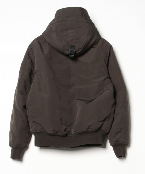 AVIREX アヴィレックス 刺繍 フード付き ナイロンジャケット ブラック M AVIREX アヴィレックス 刺繍 フード付き ナイロンジャケット ブラック