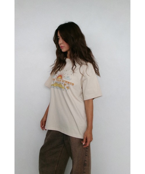 ALEXIA STAM（アリシアスタン） tシャツ 半袖 Hotter Than Summer Tee