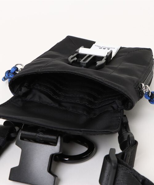 A.P.C.（アーペーセー） ウエストポーチ CROSSBODY POUCH TREK メンズ