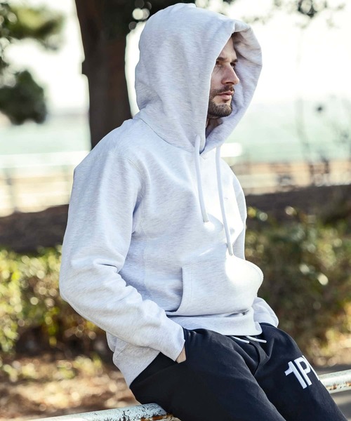 1PIU1UGUALE3 RELAX プルオーバーパーカー X-LARGE ホワイト メンズ