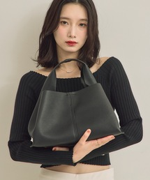 NEUNA（ヌナ） ハンドバッグ 「軽量なのに大容量！！！」ソフトレザー