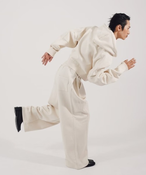 Chikashitsu+（チカシツプラス） パーカー 「CS」cropped double zip