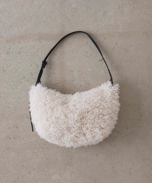 ショルダーバッグ バッグ Fakefur halfmoon shoulder bag/フェイクファー ハーフムーン ショルダー バッグ レディース | EFOLE | 15