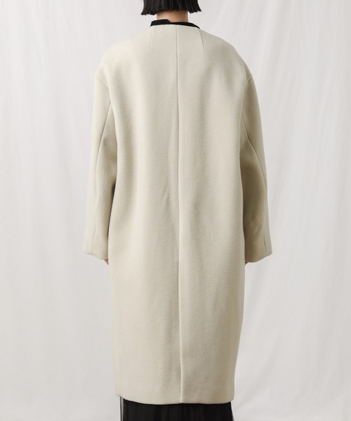 銀座和光　Matilde ノーカラーニットコート　ベージュ系 Gready Brilliant（グレディブリリアン） 「Cloche」ノーカラーコート