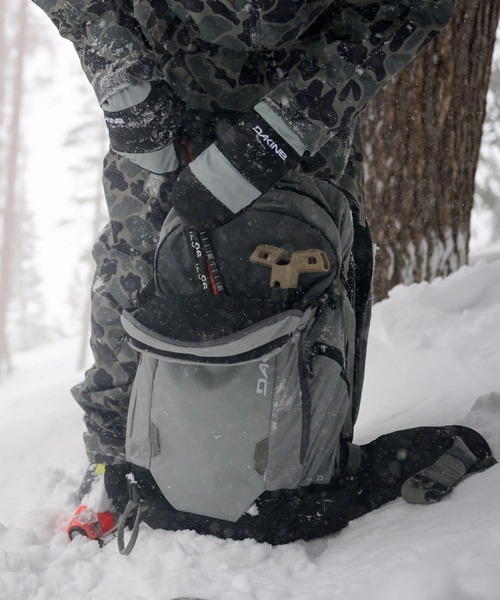 DAKINE（ダカイン） デイバック リュック DAKINE POACHER BACKPACK 32L