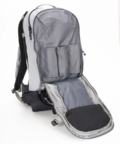 DAKINE（ダカイン） デイバック リュック DAKINE POACHER BACKPACK 32L