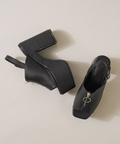 「Newlyme」 ヒールサンダル MEDIUM ブラック レディース_画像2