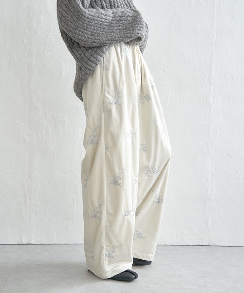 liten 柄ベロアパンツ　beige×black 新品未使用 niko and…（ニコアンド） パンツ ラビットタッチベロアパンツ