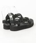 「Teva」 フラットサンダル 22cm ブラ...の詳細画像1