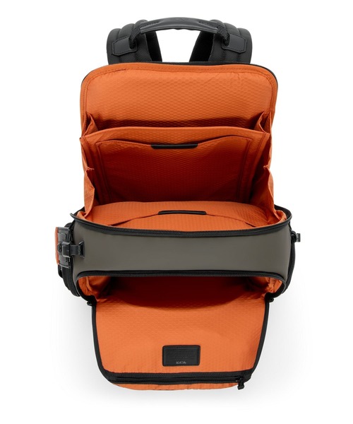 TUMI（トゥミ） デイバック リュック ALPHA BRAVO 「サーチ」バック