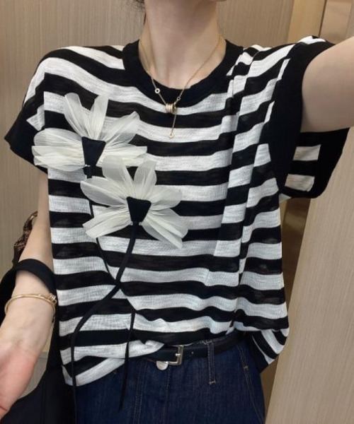 tシャツ 花モチーフ半袖プルオーバー レディース