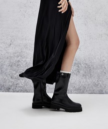 CHARLES ＆ KEITH（チャールズ&キース） ブーツ サイドジップ