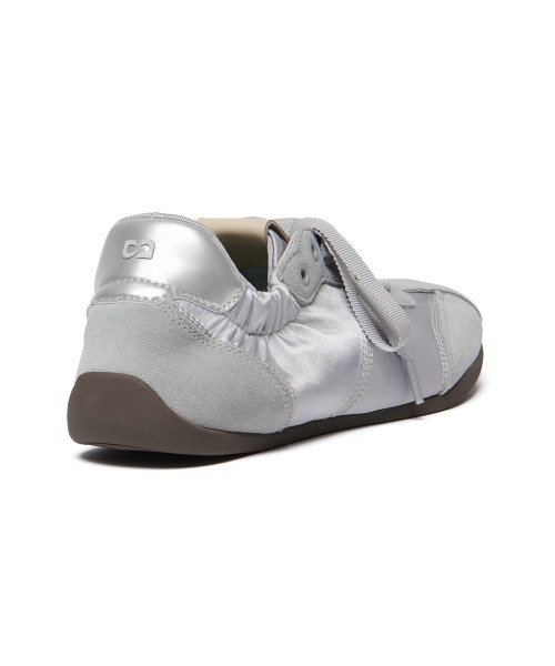 無料配送 ◆clor ◆ SCRUNCH LACEUP FLAT SNEAKERS clor スニーカー SCRUNCH LACE UP FLAT SNEAKERS レディース