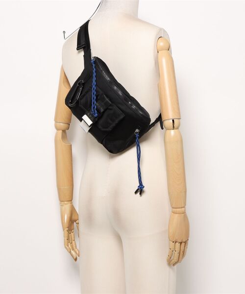 A.P.C BANANE TREK ボディバッグ　本日のみ A.P.C BANANE TREK ボディバッグ 本日のみ