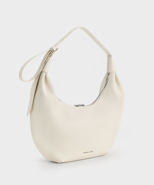 CHARLES & KEITH バッグ クリーム 美品 ショルダーバッグ CHARLES ＆ KEITH（チャールズ&キース） 「CHARLES & KEITH