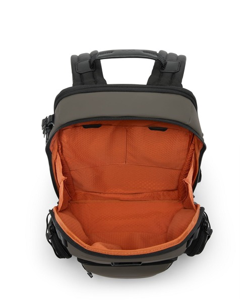 TUMI（トゥミ） ビジネスリュック デイバック リュック ALPHA BRAVO