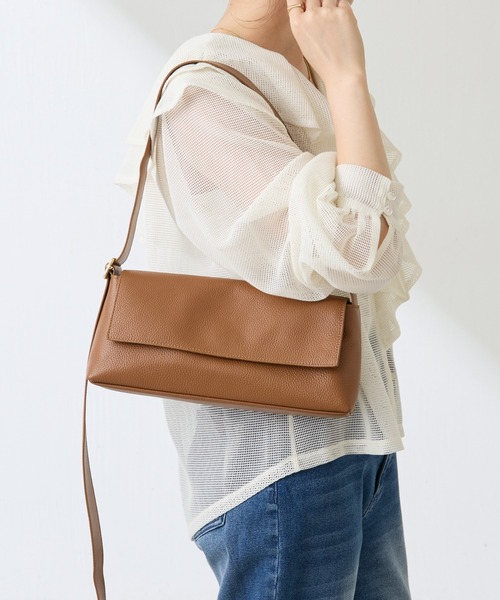 【美品】PAPILLONNER １０wayバッグ 極美品✨ PAPILLONNER 10wayバッグ エナメル A4サイズ可能