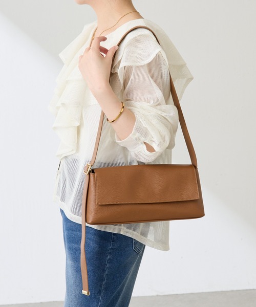 【LYN】Papillon S クロスボディバッグ ベージュ Papillon S Crossbody Bag Beige : ร้านลินออนไลน์อย่างเป็น