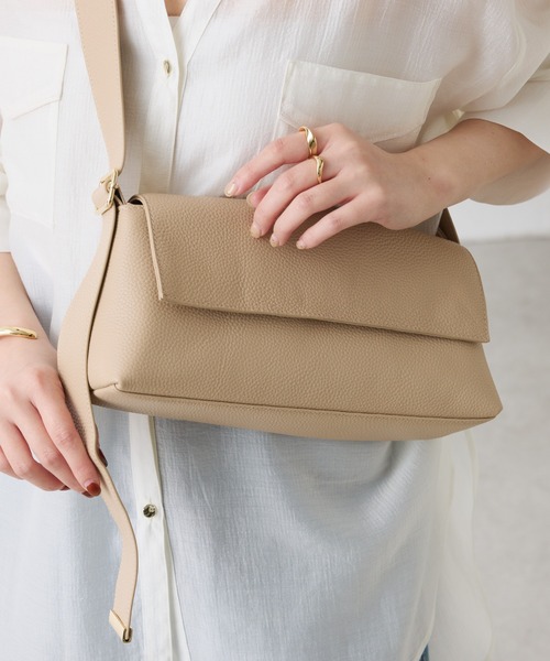 PAPILLONNER（パピヨネ） ショルダーバッグ バッグ シュリンクリン