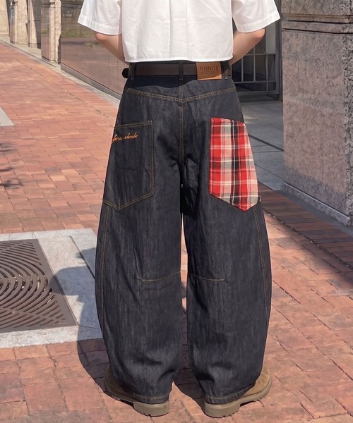 SPINNS（スピンズ） ワイドパンツ ジーンズ デニムワイドバルーン