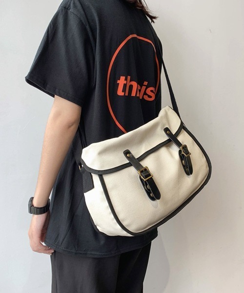 Ressaca（レサーカ） ショルダーバッグ PUレザーダブルベルト